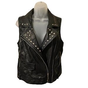 Wet Seal Metal Stud Faux Leather Vest Size L (Junior) EUC